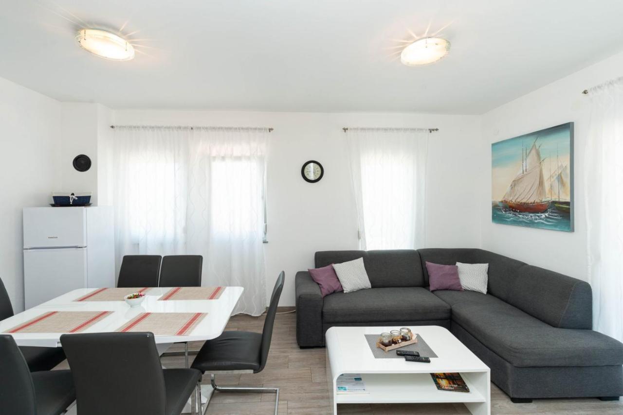Crowonder Luxury Vir- 6 New For Families With Playground For Kids Apartmán *