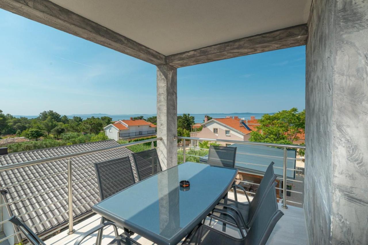 Apartmán Crowonder Luxury Vir- 6 New For Families With Playground For Kids Vir